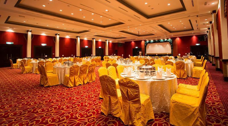 Hotel Seri Malaysia Lawas Exterior photo